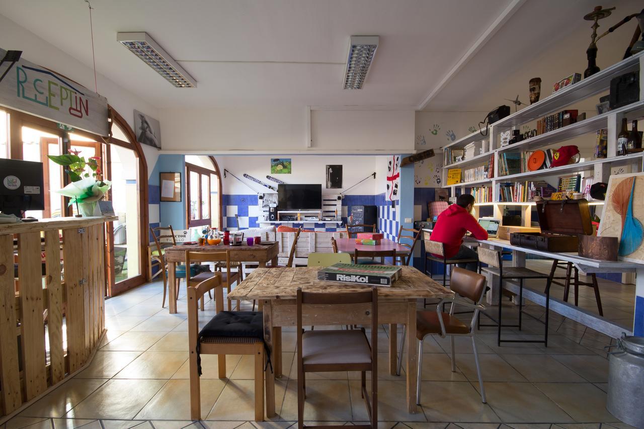 Hostel Sardinia Quartu SantʼElena Exterior foto